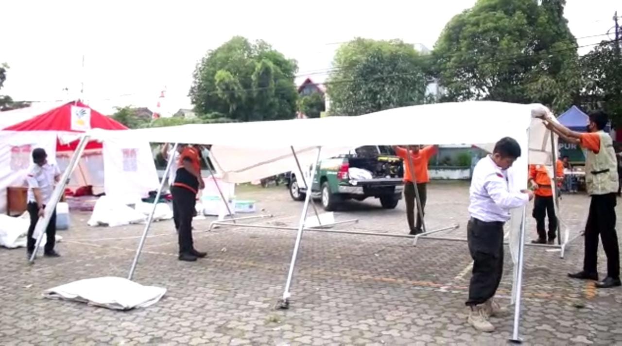 Bantu Korban Bencana Gempa Cianjur, BAZNAS Dirikan Tenda Darurat dan Terjunkan Tim Nakes