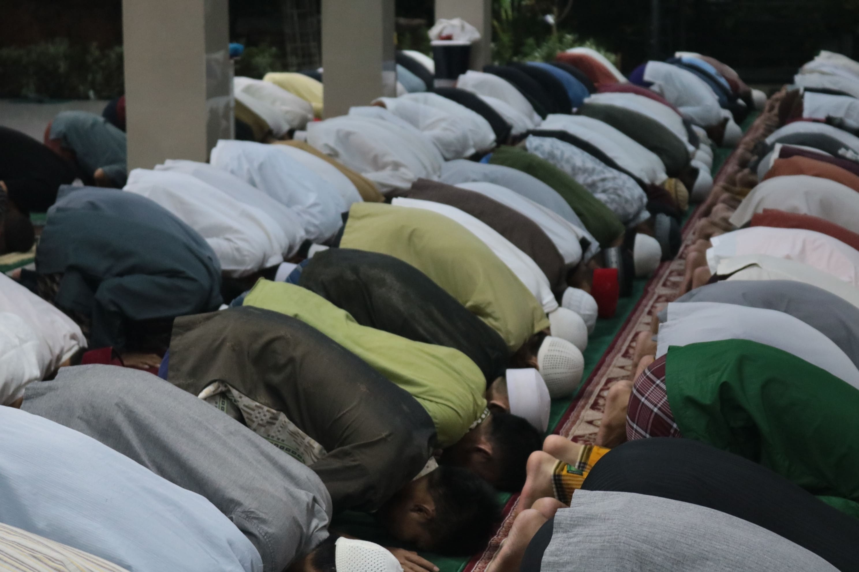 Sholat Tarawih Berapa Rakaat Panduan Praktis Jumlah Rakaat Yang